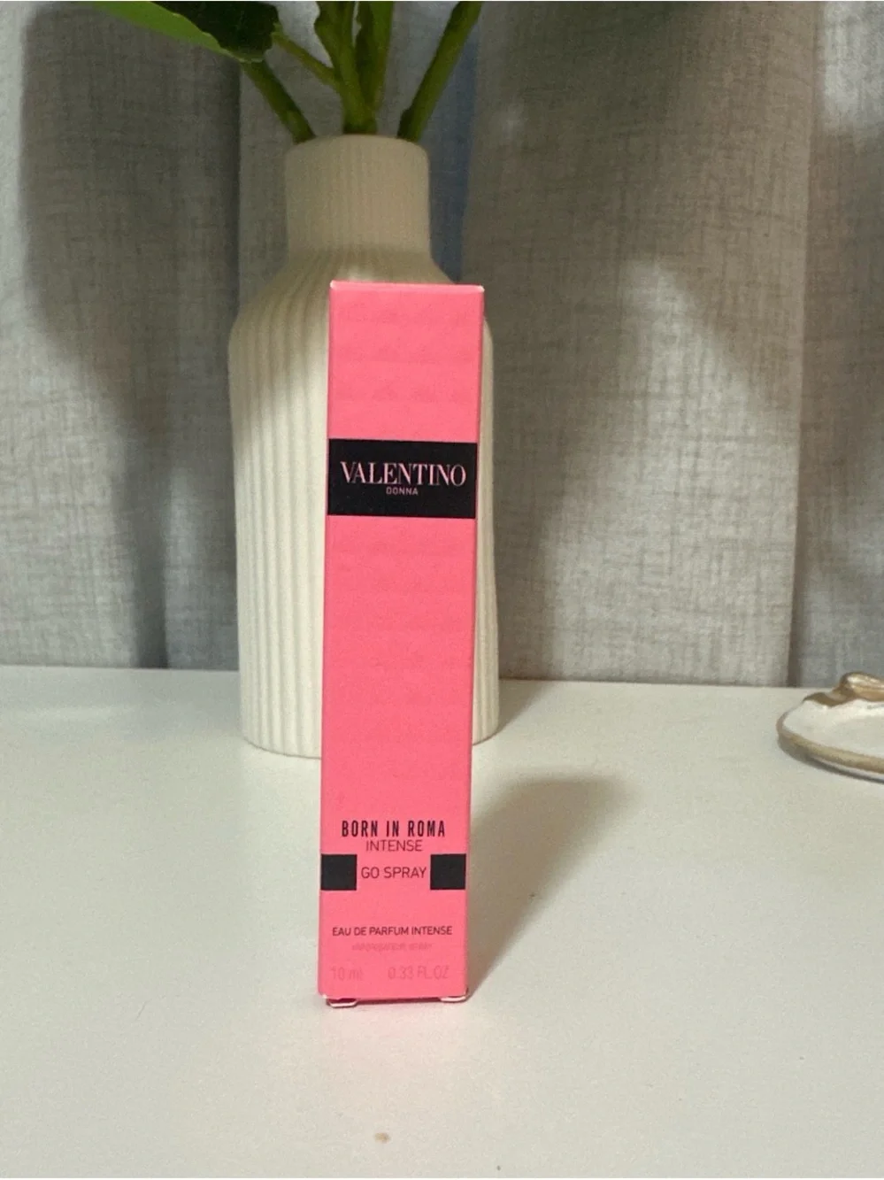 NEW Valentino Donna Born in Roma Intense Go Spray